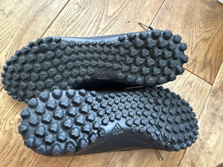 Buty piłkarskie Adidas Turfy TF