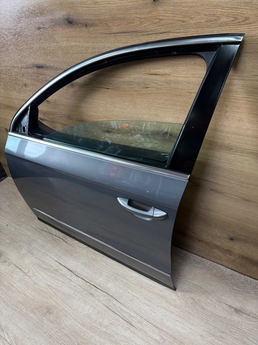 drzwi przednie lewe vw passat b6 kolor la7t