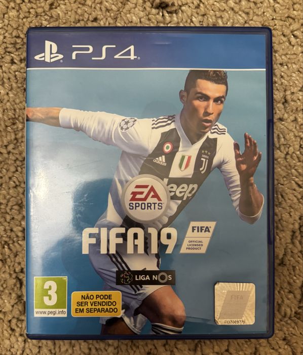 PS4 + 2 comandos NOVOS + FIFA 21 + NFS + Lego Batman