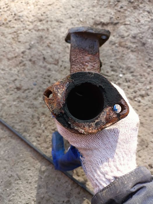 kolektor wydechowy boczny tłumik  ursus c330 c328 c325 oryginał