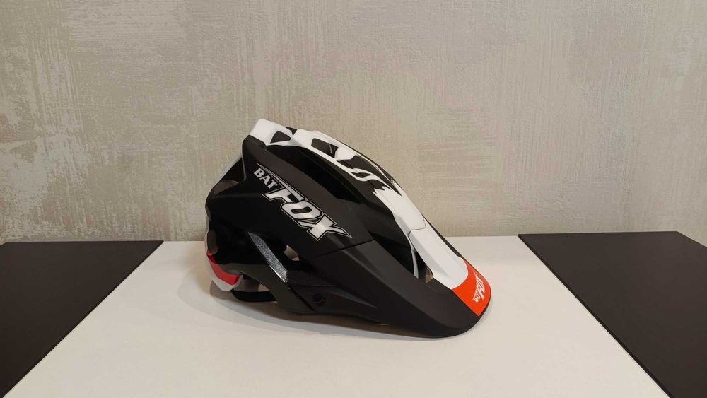 Велосипедний шолом fox, leatt, met, giro, ride, poc