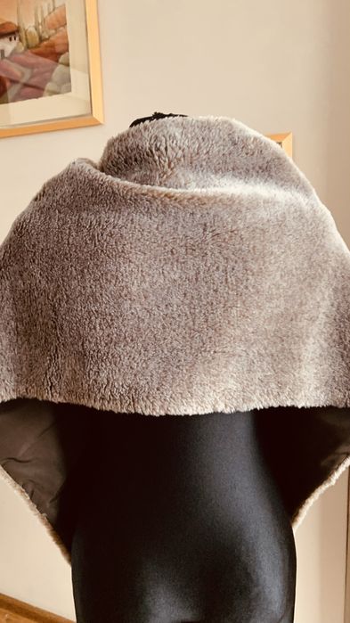 Piękne futerko narzutka szal