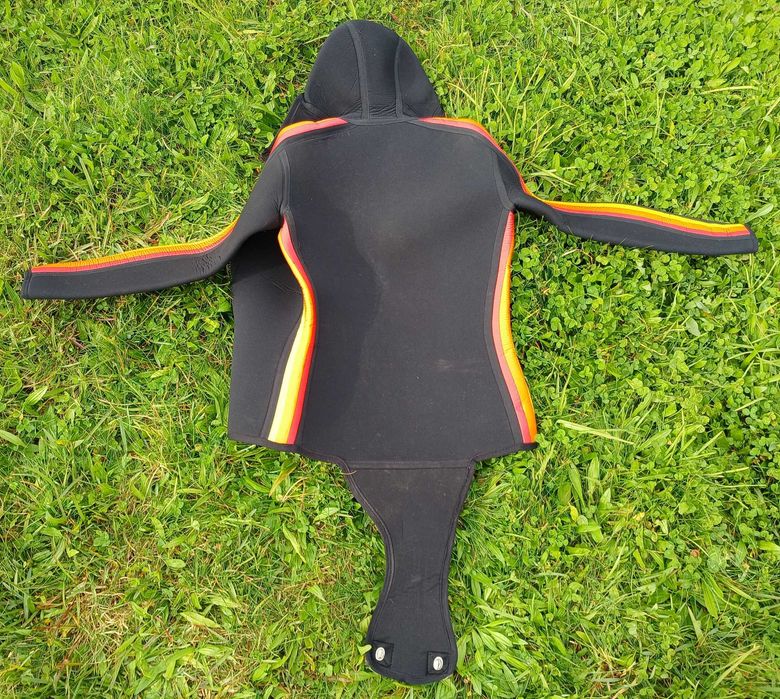Fato 2pçs. CAMARO Áustria neoprene 8mm p/ mergulho / surf / caça subm.