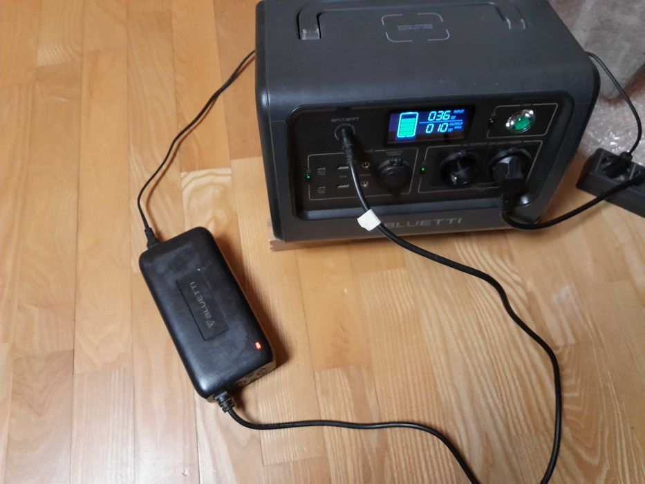 Зарядна станція BLUETTI EB70, 716Wh LiFePO4, 1000W