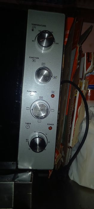 Forno eléctrico 80L