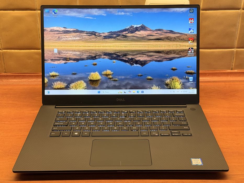 Dell XPS 15 7590 i5-9300H 16Gb 256Gb FHD GTX 1650