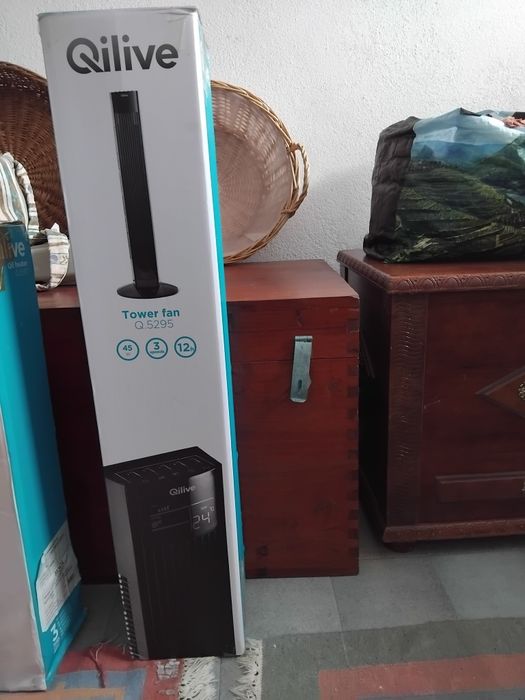 Tower fan / ventoinha de coluna