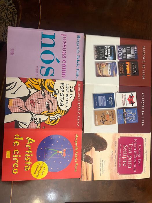 Conjunto de Livros