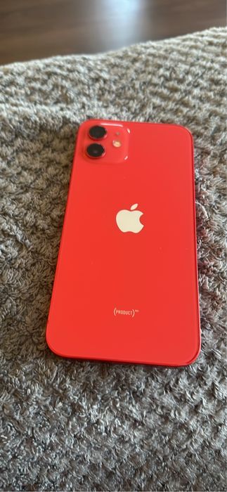 iPhone 12 in good condition64738736613378121