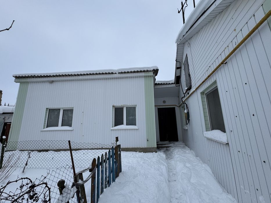 Частина будинку в Здолбунові