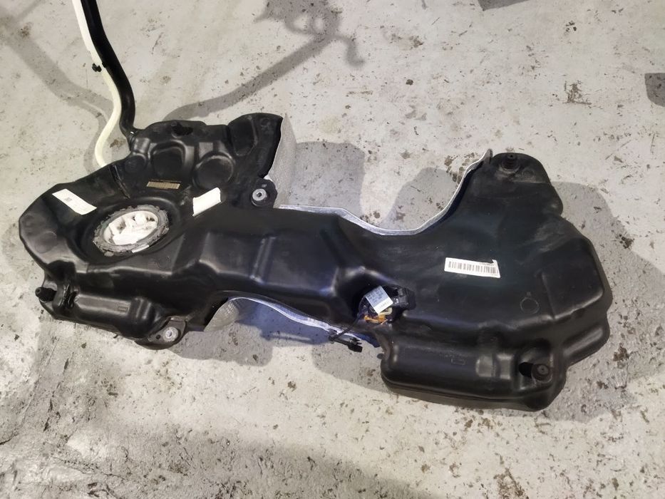 Паливний бак Audi A5