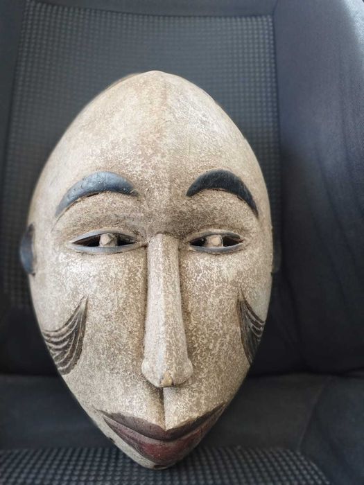 Máscaras  africanas decorativas