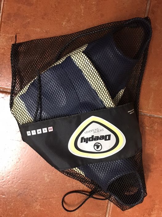 Barbatanas deeply tamanho xs bodyboard