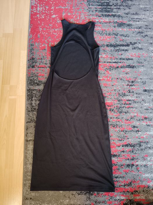 Sukienka  H&M  M