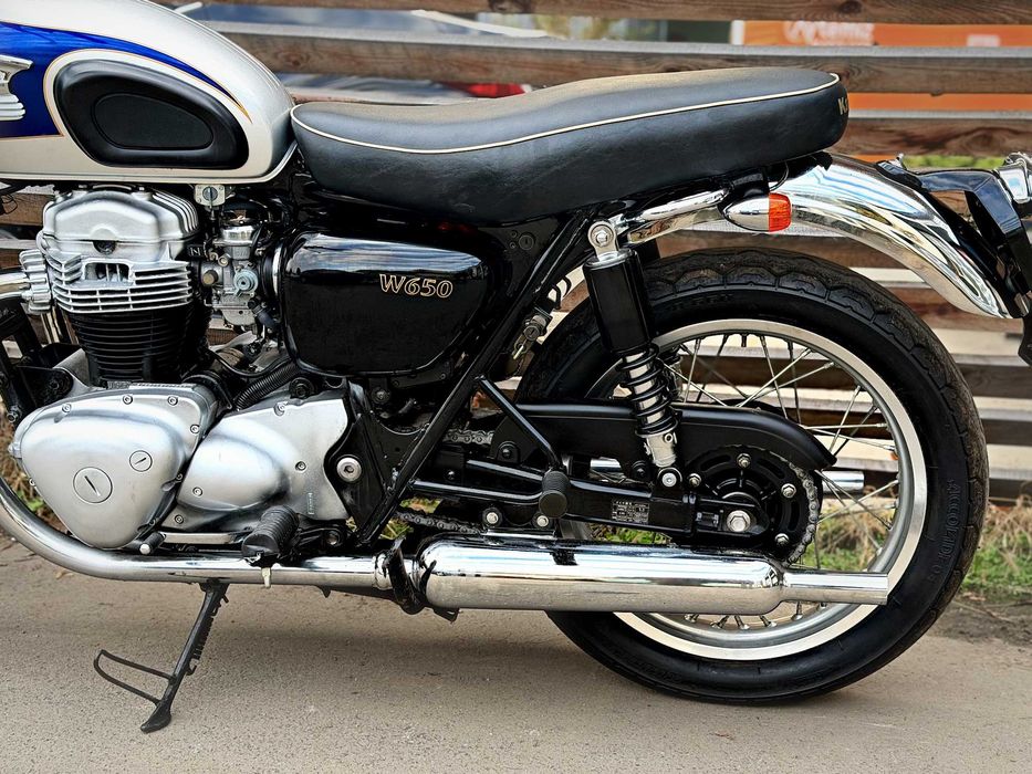 Kawasaki W650 2000 року, 1,3 тис. км пробігу