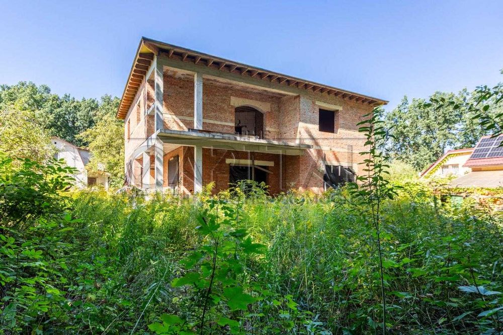 Продажа дома, Гатное, рядом с озером Крючок