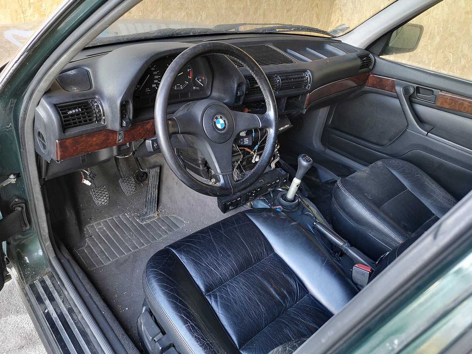 BMW E32 730i 197Cv_Para Peças