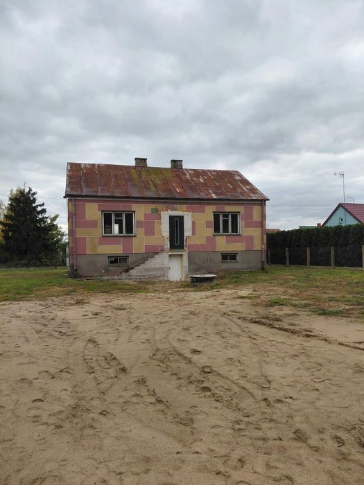 Dom 200m2 z dużą, ogrodzona działką i własnym lasem - Zgrzebichy