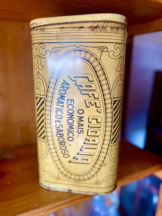 Lata de café publicidade