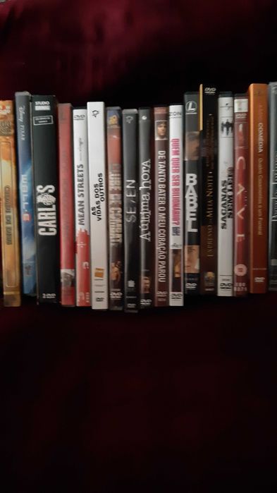 Vendo DVDs (vários)