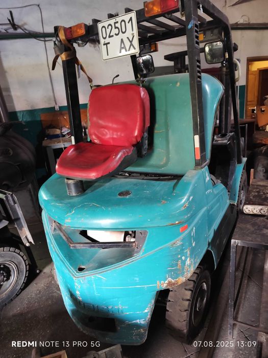 Продам навантажувач Mitsubishi FD25NT , дизель