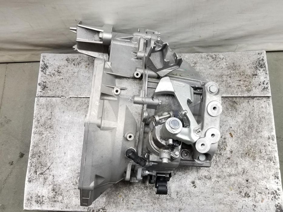 CAIXA DE VELOCIDADES OPEL INSIGNIA BERLINA REF. 55568685