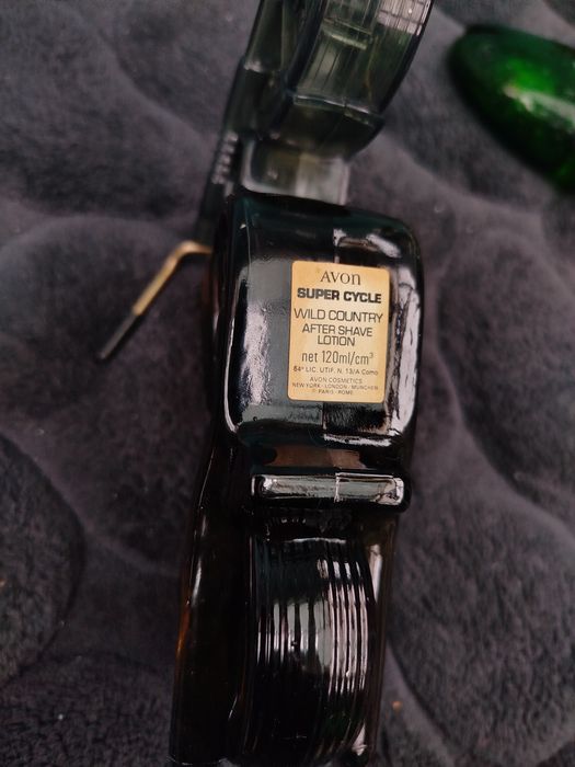 Одеколони Avon 1970-x років