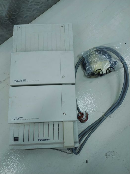 Telefones e Central Panasonic, por unidade