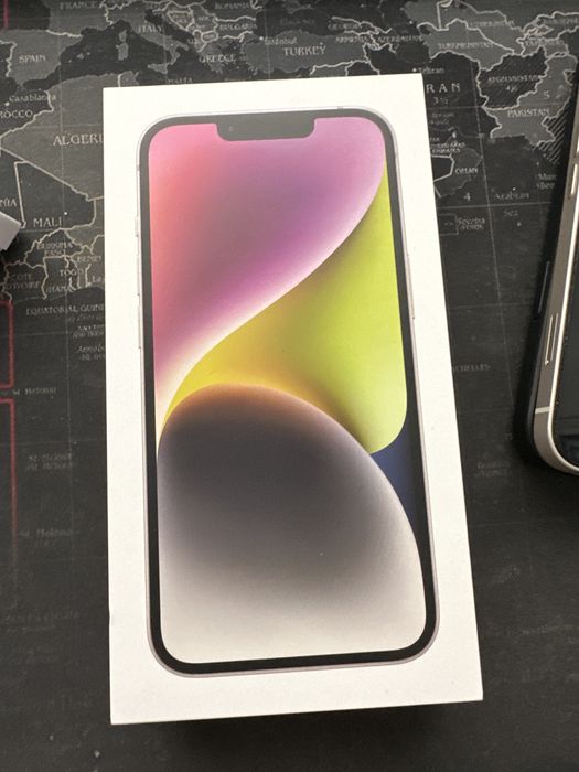 iPhone 14 128gb silver