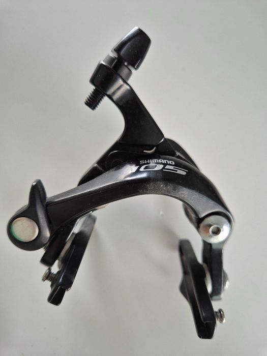 Travões Shimano 105 (Direct Mount Frente + Standard Atrás) + Calços SwissStop Novos
