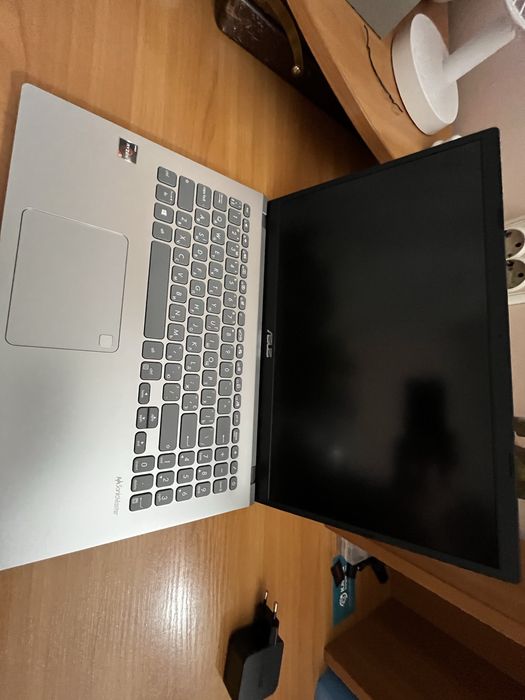Продам ноутбук Asus M509D