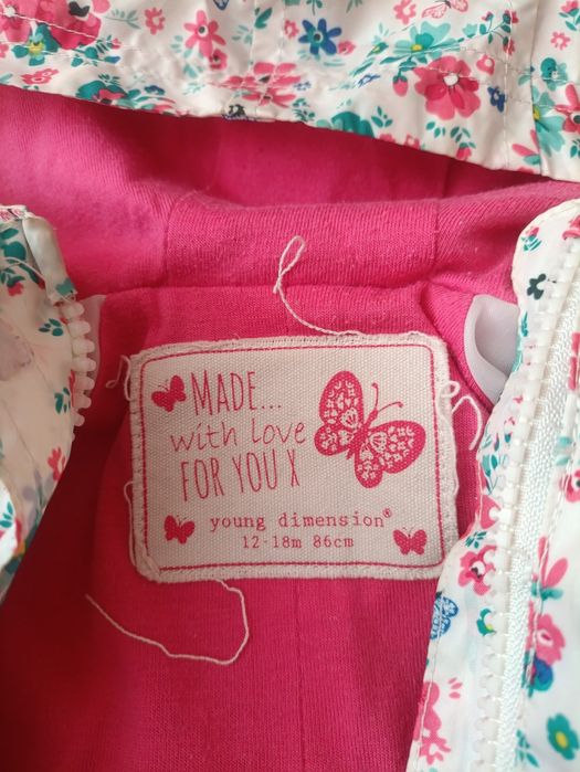 Ветровка для девочки