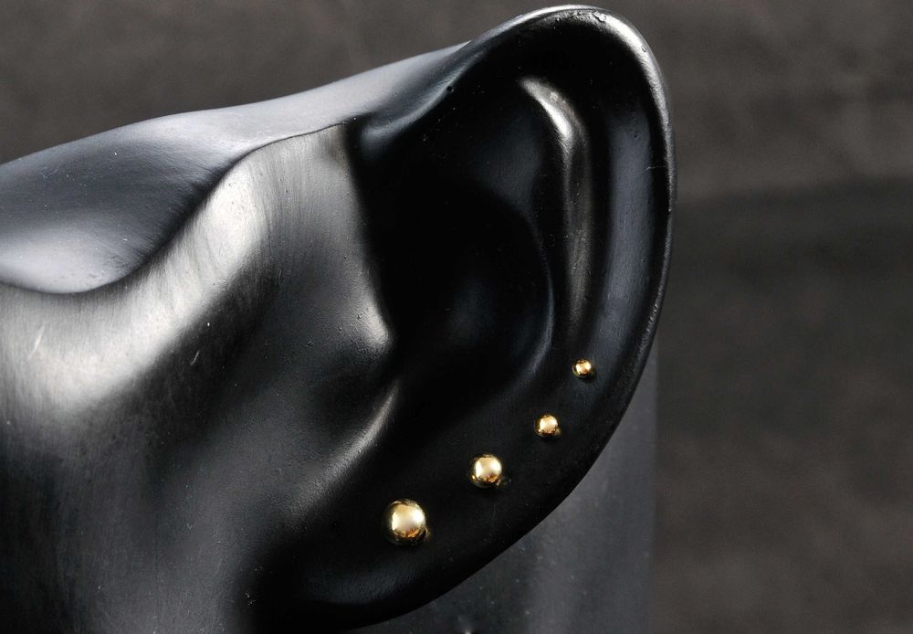 VERSIL kolczyki sztyfty kulki 1,6 mm złocone SREBRO 0,925
