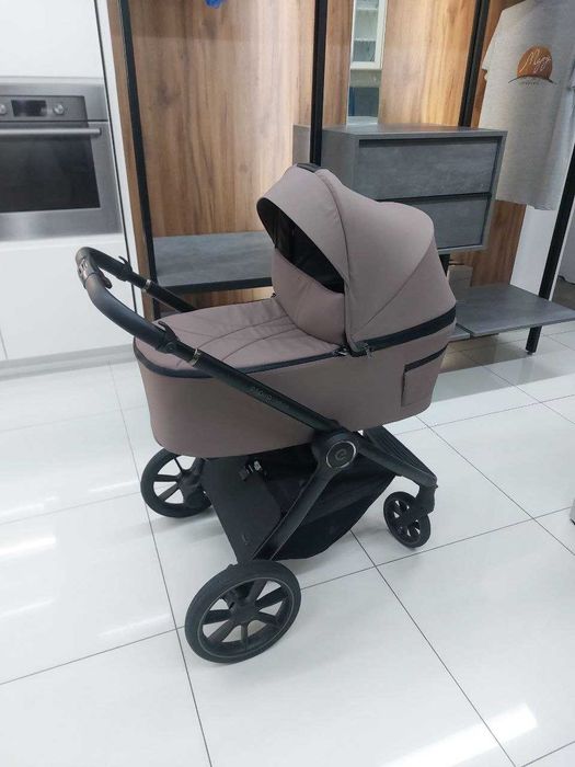 Коляска універсальна 2 в 1 Espiro Yoga 2024