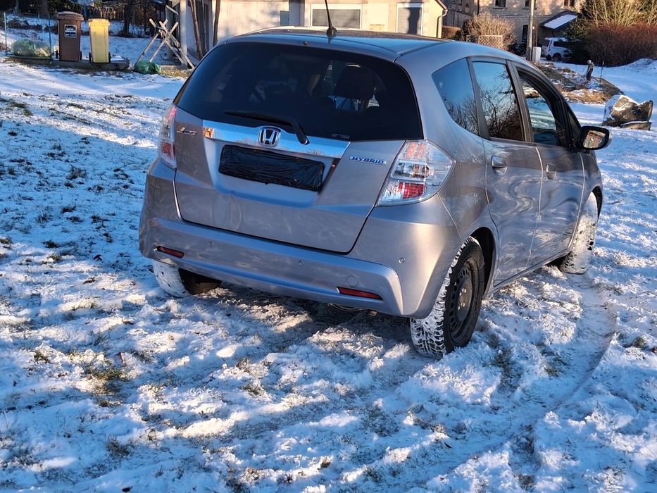 Honda Jazz Hybrid 1.3 Elegance – Unikalny Niski Przebieg 100 tyś km
