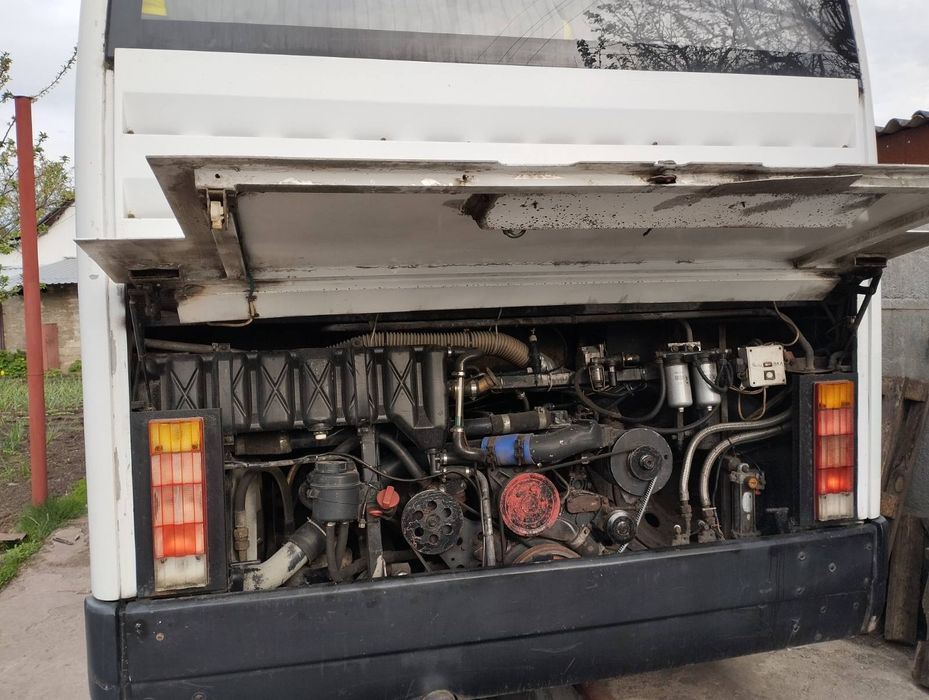 Продам автобус Ман11230