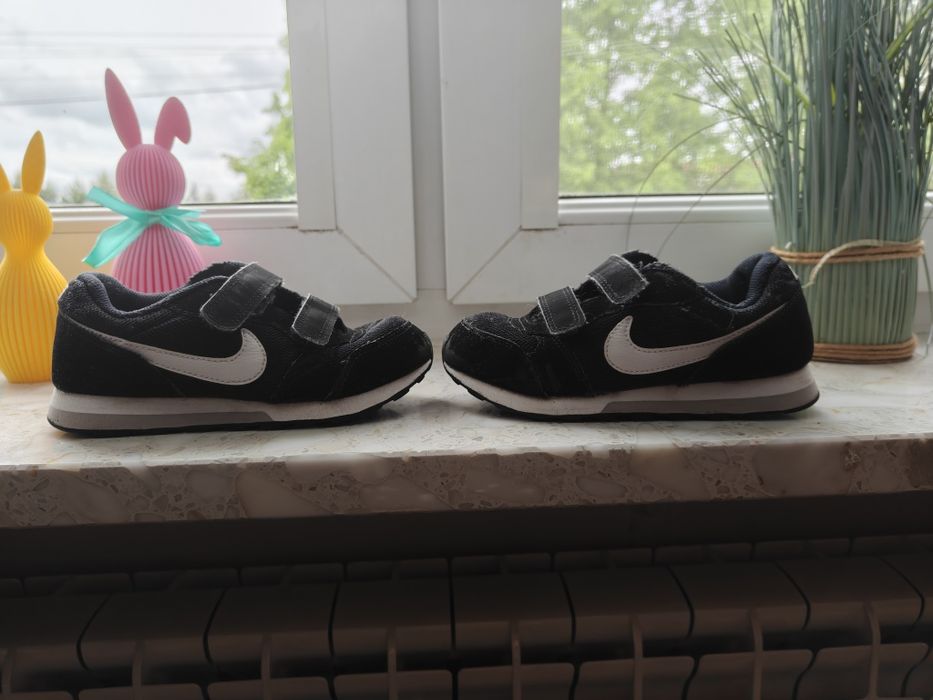 Buty chłopiece sportowe Nike roz 30