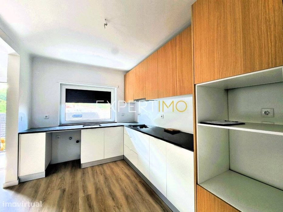 T4 Apartment with Attic