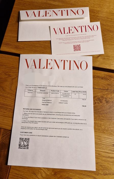 Oryginalne sneakersy Valentino Garavani Lacerunner rozmiar 38, piękne.