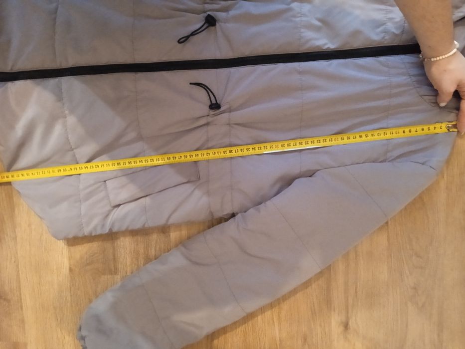 Жіноча осінньо весняна куртка