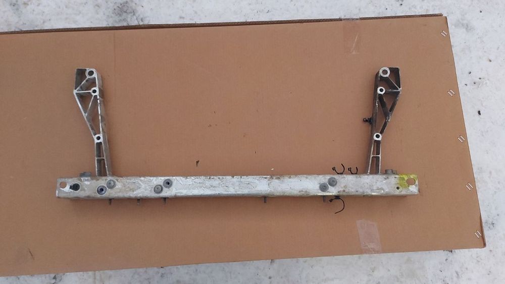 Porsche taycan audi etron gt траверса передня 9j1805341