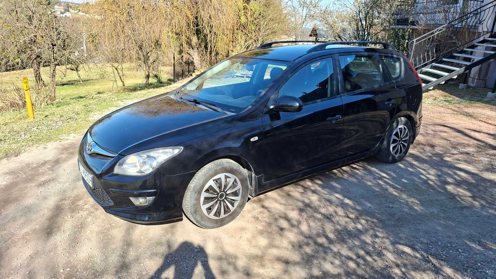Hyundai i30 CW 1.4 benzyna 2012r