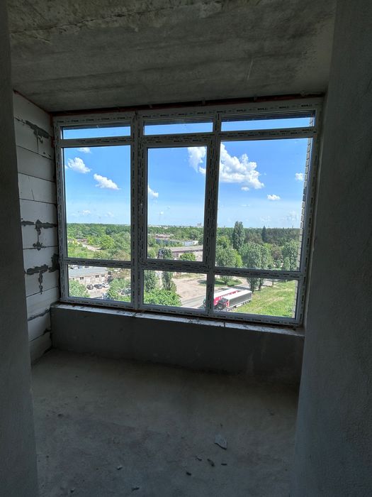 Продам 1 кімнатну квартиру 42кв.м!