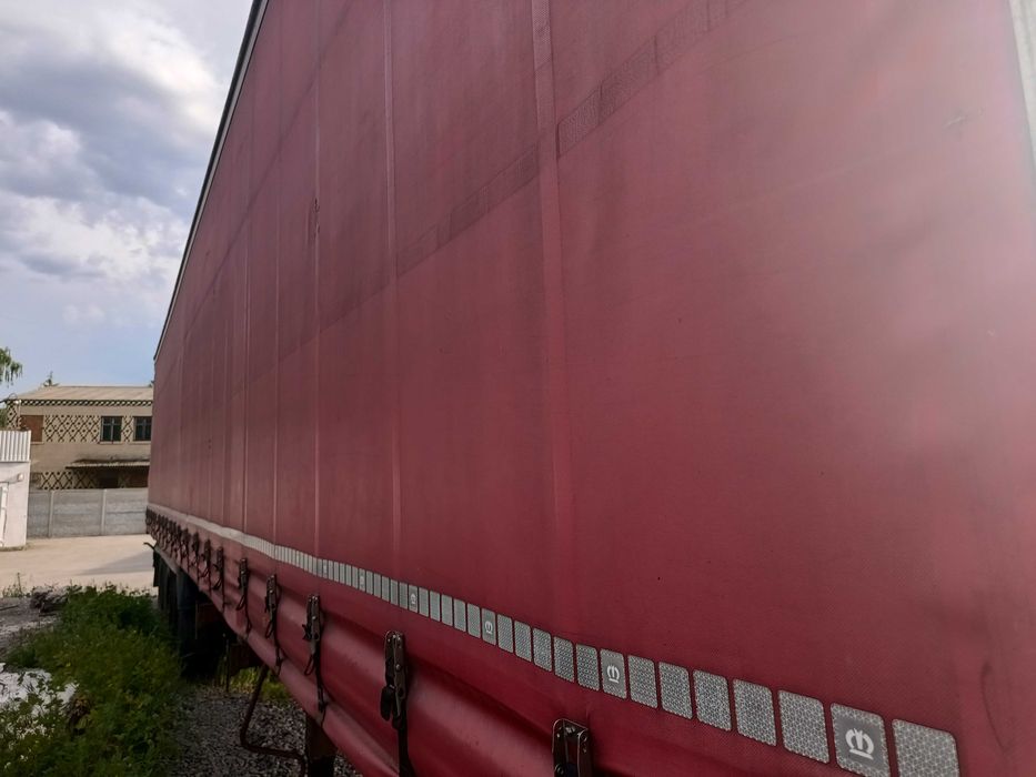 Причіп штора krone (обмін) на легковий автомобіль, бус