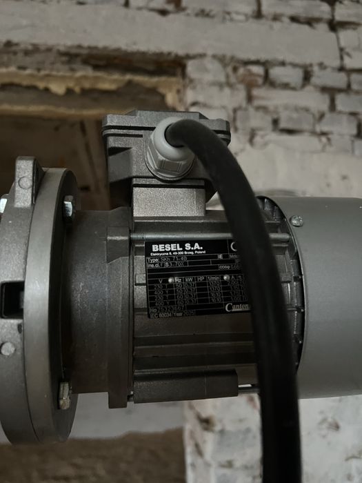 Обладнання для вирощування бройлера