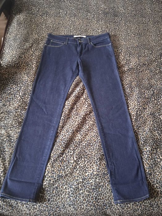 Женские джинсы Wrangler.