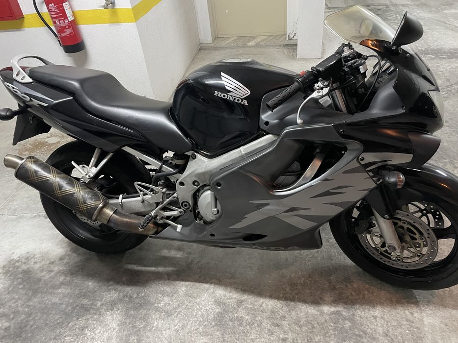 Honda cbr 600 f4