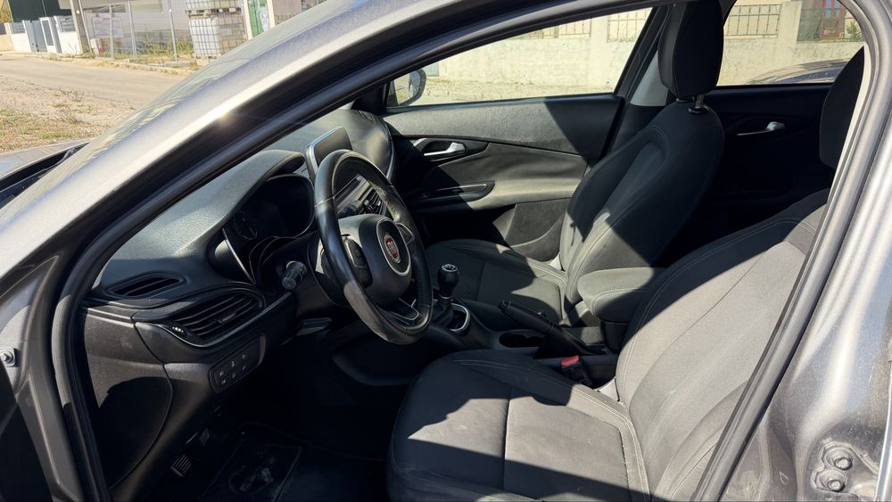 Fiat Tipo 1.3 Multijet - para peças ou reparar motor