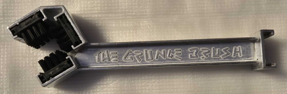 Escova de limpeza correntes motocicleta Grunge Brush