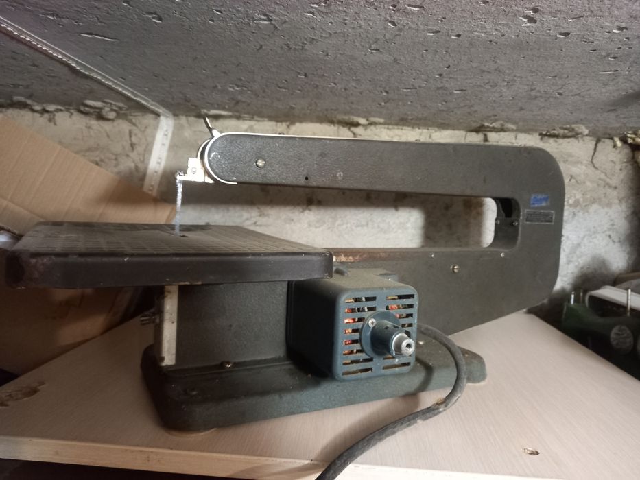 Стаціонарний лобзик dremel 57-2 saw. USA